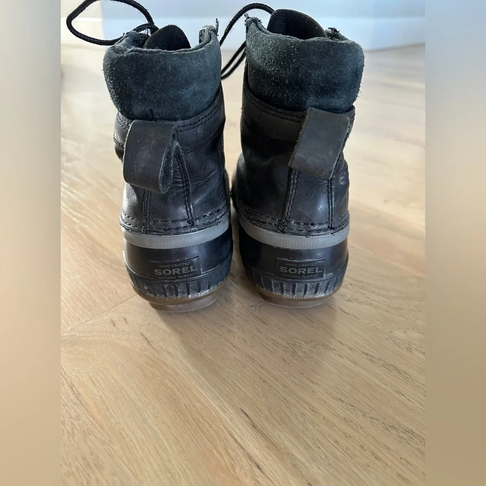 Sorel Cheyenne Duck Boots youth Size 4 Waterproof Black Leather Rubber